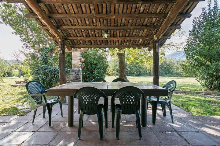 Casa rural para 18 personas, con Balcón y Terraza además de Jardín y Vistas en Bescanó - 4