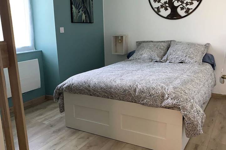 Location de vacances pour 6 personnes, avec jardin dans Lazenay - 2