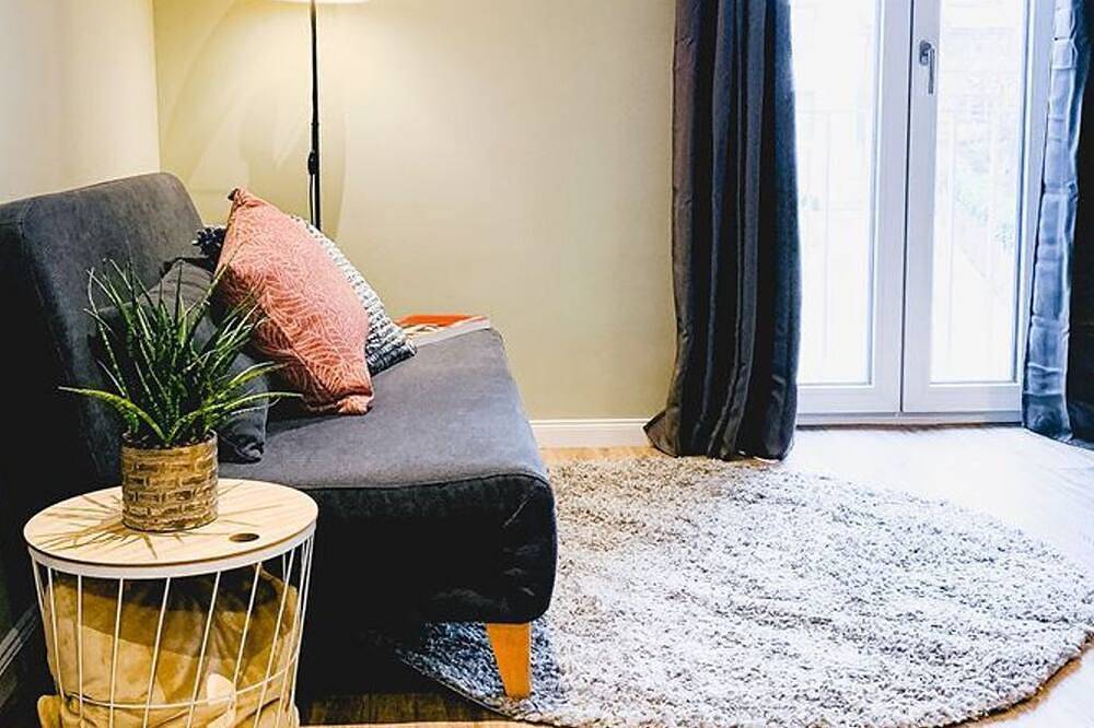 Premium Apartment 2+2 - Anderswo Apartments Gmbh in Langenau, Alb-Donau-Kreis