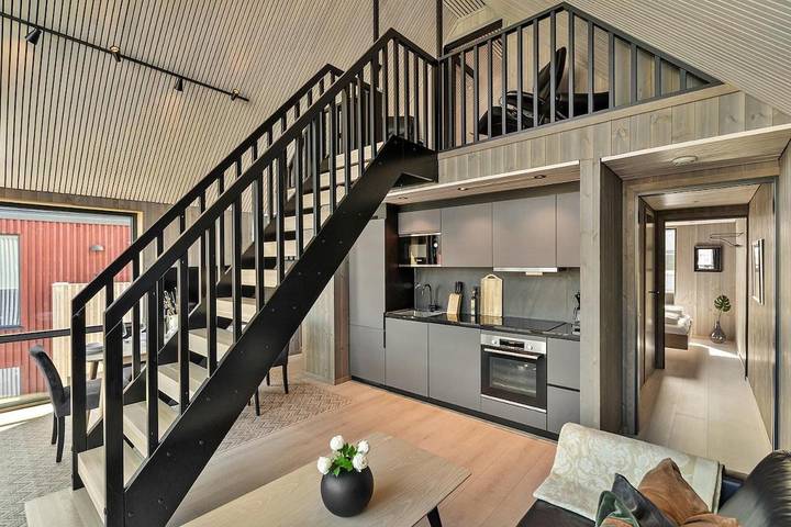 Gîte pour 10 personnes, avec terrasse dans Henningsvær - 2