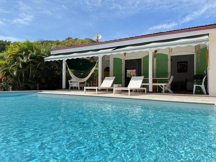 Maison de vacances pour 4 personnes, avec terrasse et piscine