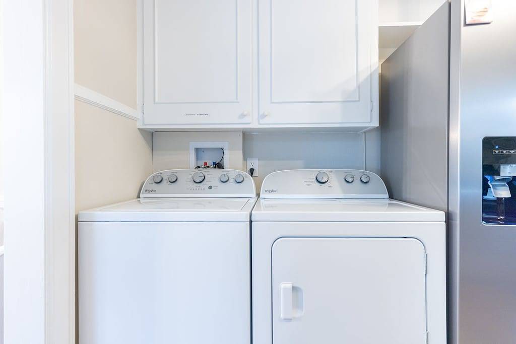 Westwood Retreat: Chic Interiors in a Premier Neighborhood in High Point, Guilford County