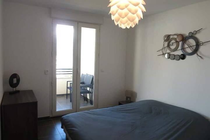 Entire apartment, Apartment with Ocean View - 2 Bedrooms / 2 Bathrooms - Parking - Stunning Ocean and Mountain Views in Calvi, Calvi region
