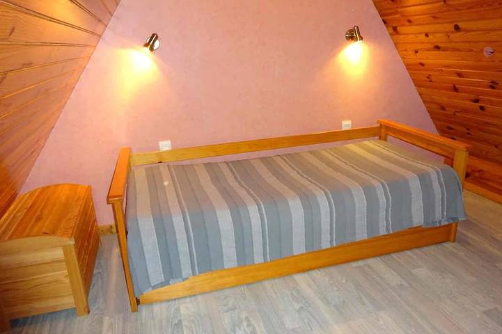 Chalet '' Le Chardon '' 67m2 + 20m2 Vermietung von 2 bis 7 Personen mit modularer Option in Murat-le-Quaire, Regionaler Naturpark Volcans d'Auvergne