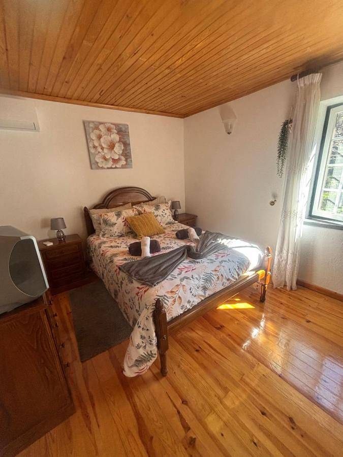 Location de vacances pour 6 personnes, avec jardin et vue, animaux acceptés dans Piódão - 4