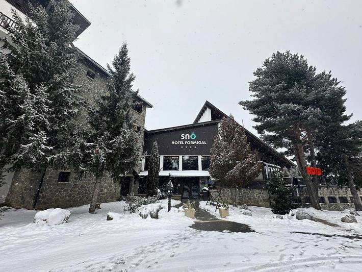 Hôtel pour 2 personnes, avec jacuzzi ainsi que piscine et terrasse dans Formigal - 2