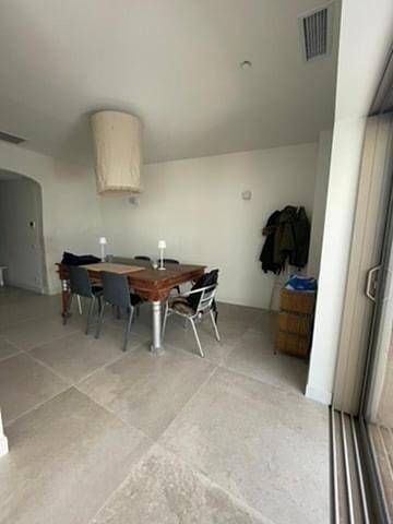 Location de vacances pour 7 personnes, avec terrasse et piscine à Junas - 2