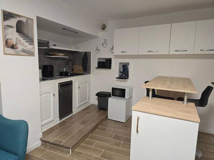 Gîte pour 2 personnes, avec jacuzzi, animaux acceptés à Bernis - 4