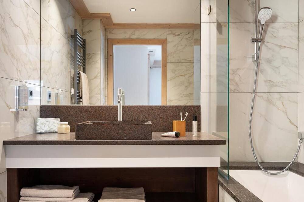 Ganze Wohnung, Wifi, blick berg, fitness, schwimmbad, sauna, hammam, balkon, parkmöglichkeiten, fernseher in Valmorel, Les Avanchers-Valmorel