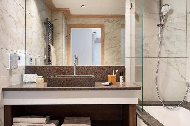Ganze Wohnung, Wifi, blick berg, fitness, schwimmbad, sauna, hammam, balkon, fernseher, schließfach für die skier in Valmorel, Les Avanchers-Valmorel