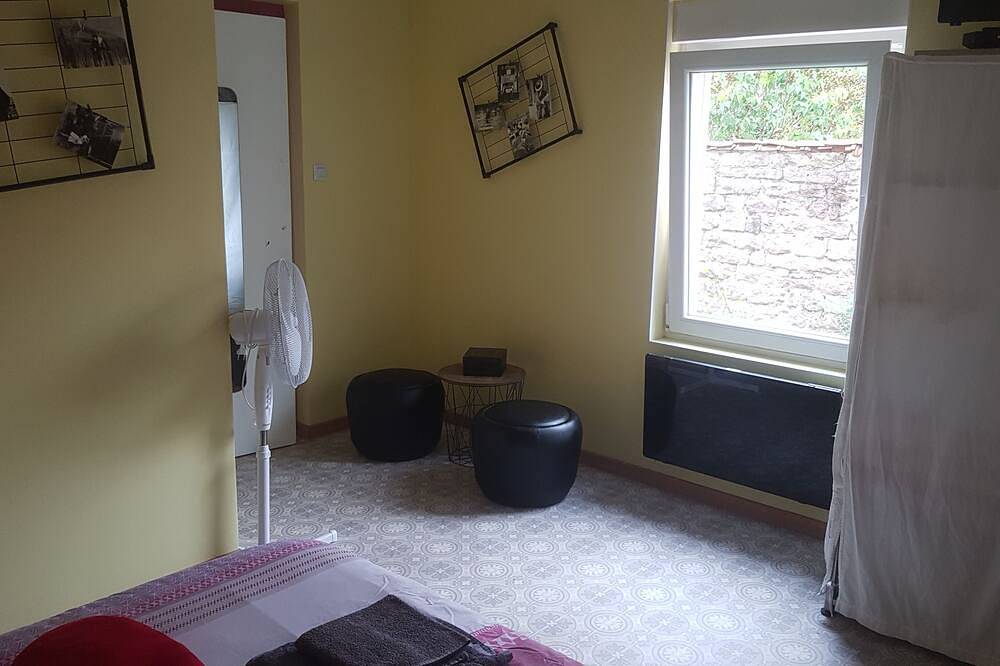 Entire apartment, The refuge - F1 - ground floor in Épinal, Épinal region