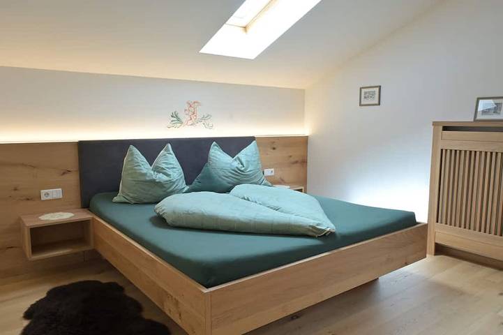 Ganze Wohnung, Gemütliche Wohnung Bauernhof, mit Kleintierhaltung  schön und ruhig gelegen ! in Tarsch, Latsch