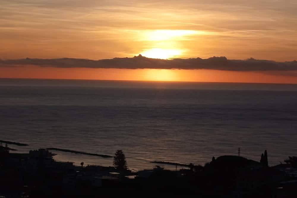 Arma di Taggia Fabulous sea view surrounded by greenery in Taggia (City), Taggia