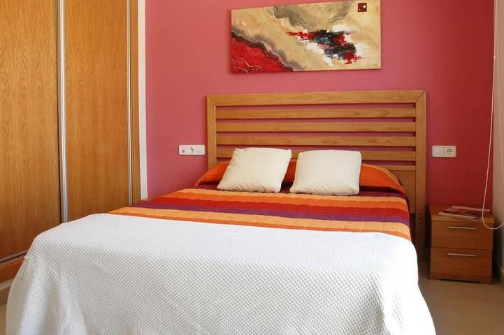 Large houses with terrace and pool for 6 people. Ref.via augusta-6 in Creixell, Costa Dorada