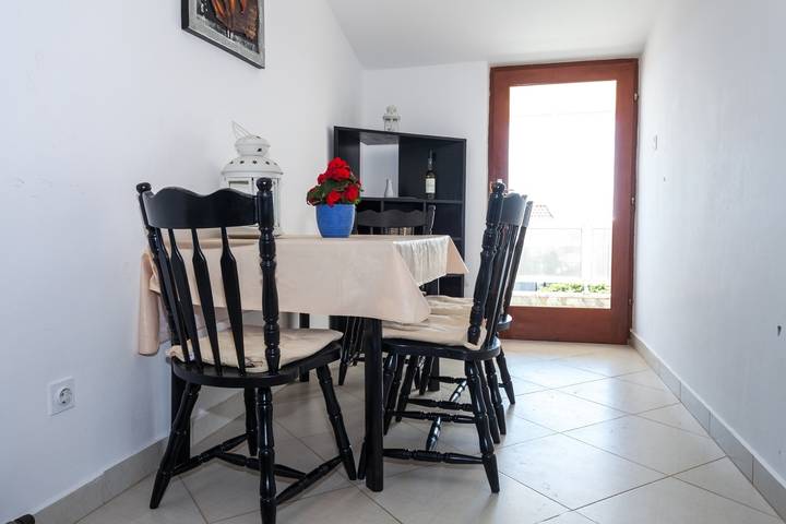 Ferienwohnung für 5 Personen, mit Balkon/Terrasse in Pakostane - 4