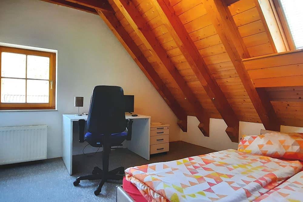 Ganze Wohnung, Unterkunft nahe Berlin: ab 30,-/p.P. - ideal für Firmen, auch längerfristig in Zeuthen, Dahme-Seengebiet