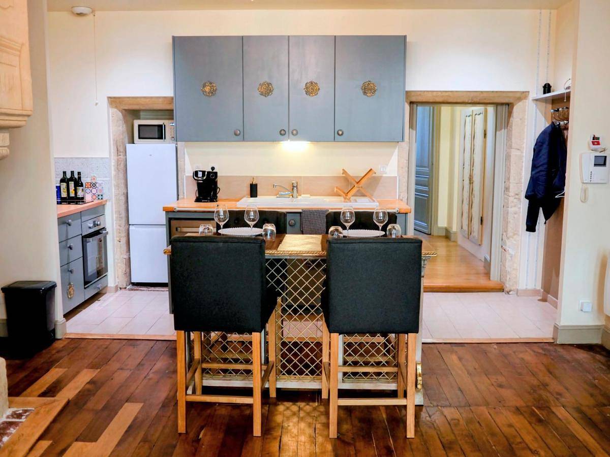 Appartement entier, Boudoir de la Sagesse in Périgueux, Périgord Blanc