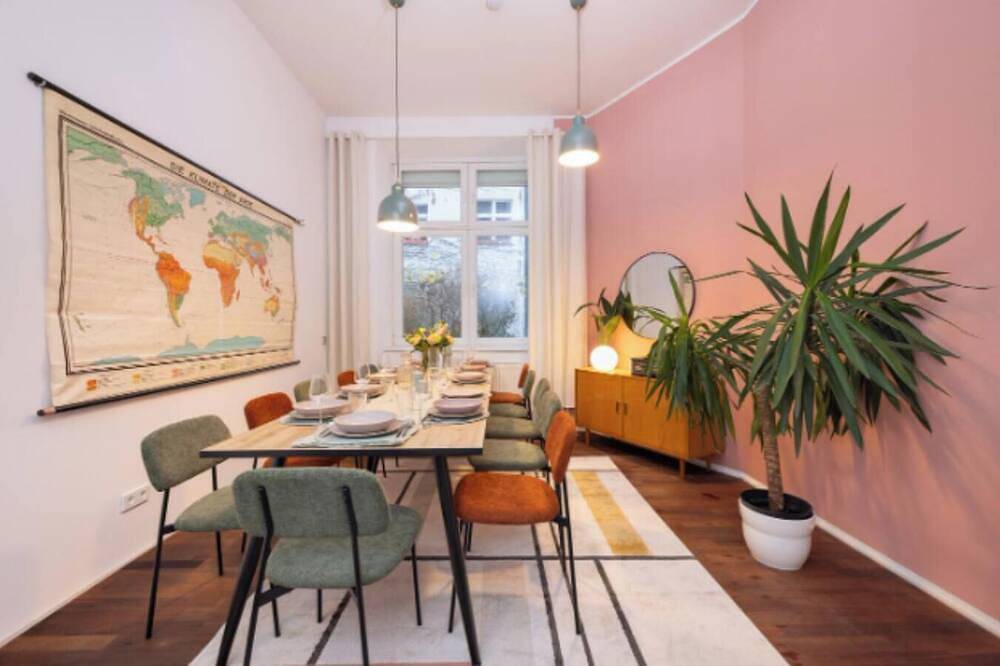 Apartamento entero, Your Home in Berlin – Large Family-Friendly Apartment Next to Mauerpark in Berlin Prenzlauer Berg, Berlín