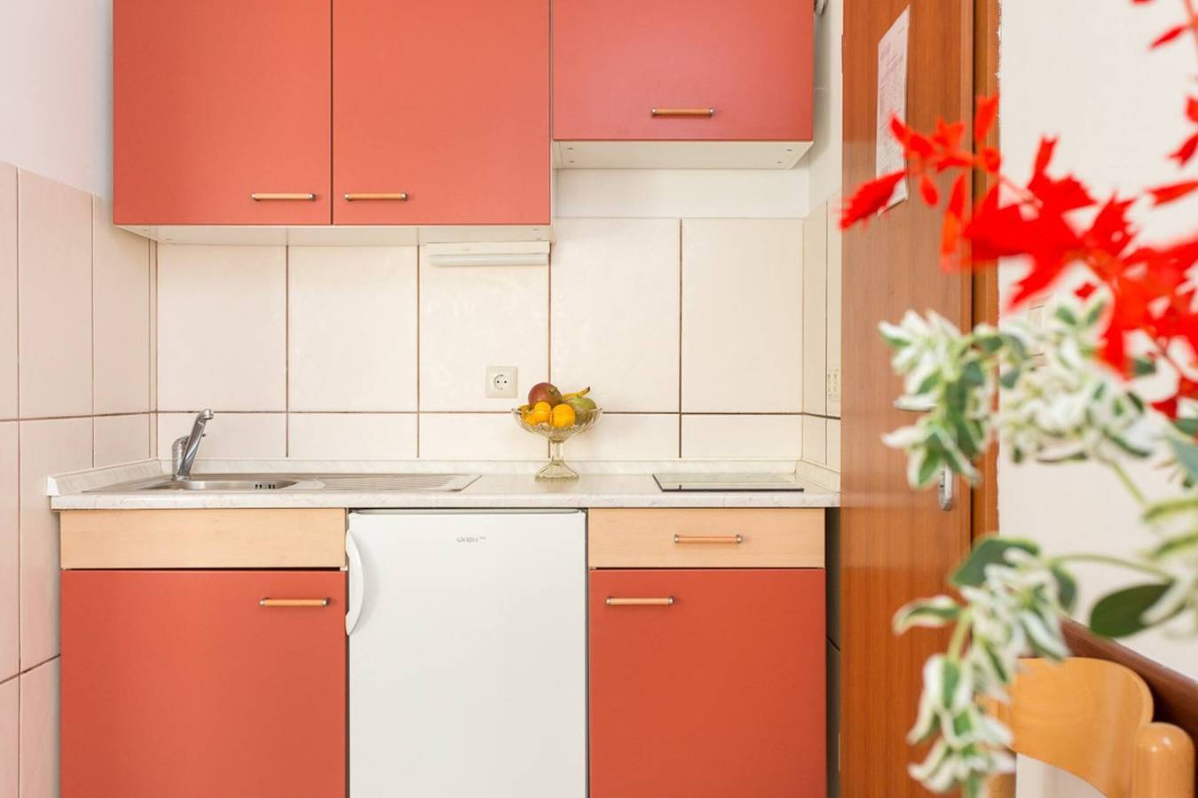 Ganze Wohnung, Studio Zic Nr.1 - ohne Balkon, 350 m vom Strand entfernt in Baska, Krk