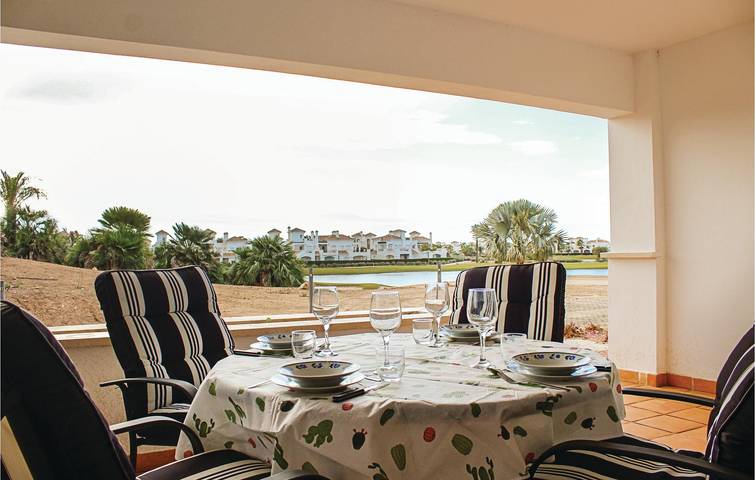 Apartamento vacacional entero, Apartamento junto a la piscina con garaje y aire acondicionado in Torre-Pacheco, Costa Cálida
