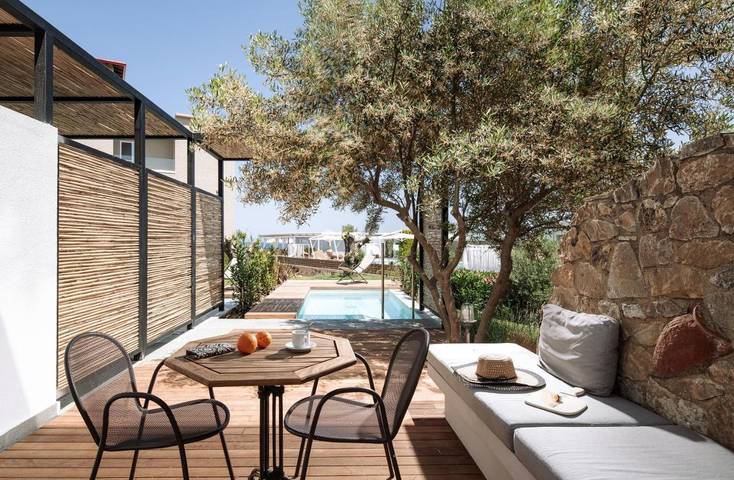 Hôtel pour 2 personnes, avec Balcon et Terrasse ainsi que Jardin et Piscine dans Ormos Panagias - 2