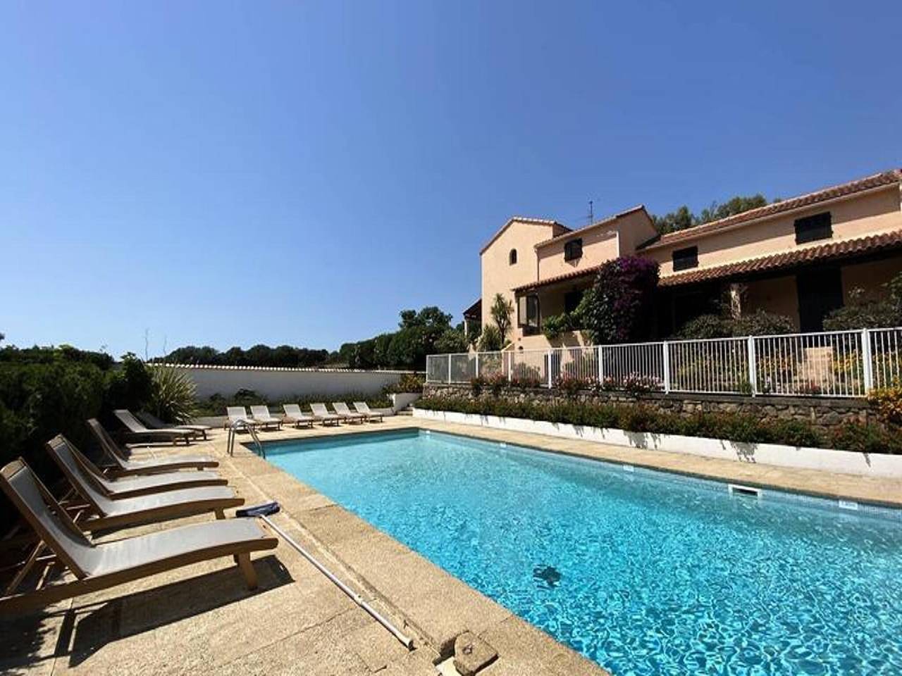 Apartamento entero, Residencia Marie Diane para cuatro personas in Propriano, Distrito de Sartène