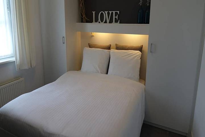 Ferienhaus für 8 Personen, mit Pool und Garten sowie Sauna und Terrasse in Earnewâld - 2