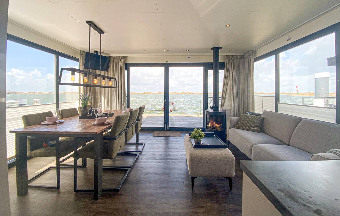 Hausboot für 5 Personen mit Seeblick in Lelystad, Markermeer