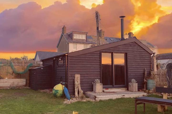 Cottage for 2 people, with garden, with pets in Camber Sands