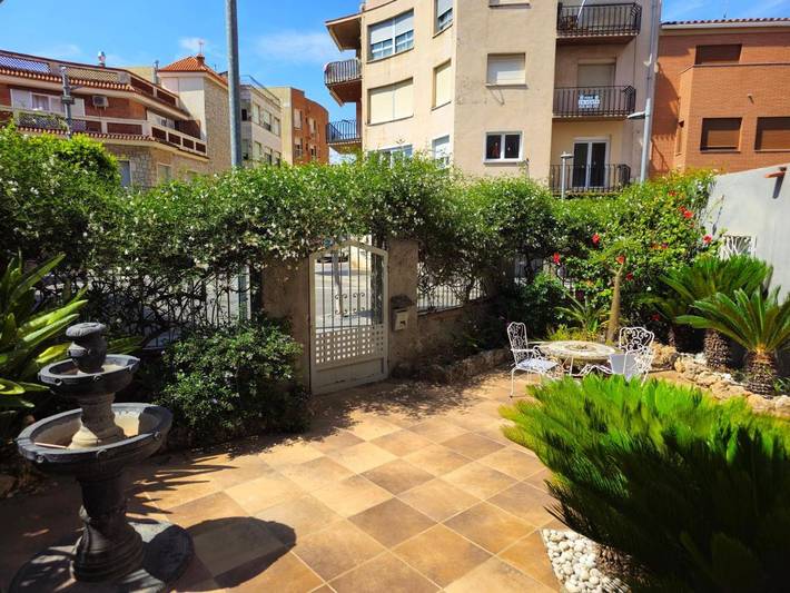 Location de vacances pour 5 personnes, avec jardin ainsi que sauna et terrasse, animaux acceptés à Benicarló - 2