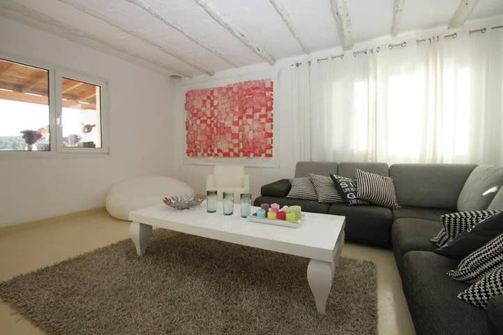 Location de vacances pour 6 personnes, avec jardin à Cala Llonga - 3