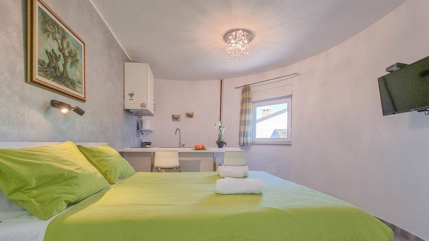 Ganze Ferienwohnung, Gemütliches Studioappartement Silos Oliva in Dajla, Umag und Umgebung