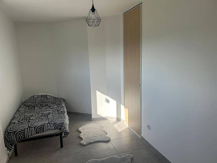 Location de vacances pour 6 personnes, avec jardin à Pechbonnieu - 2