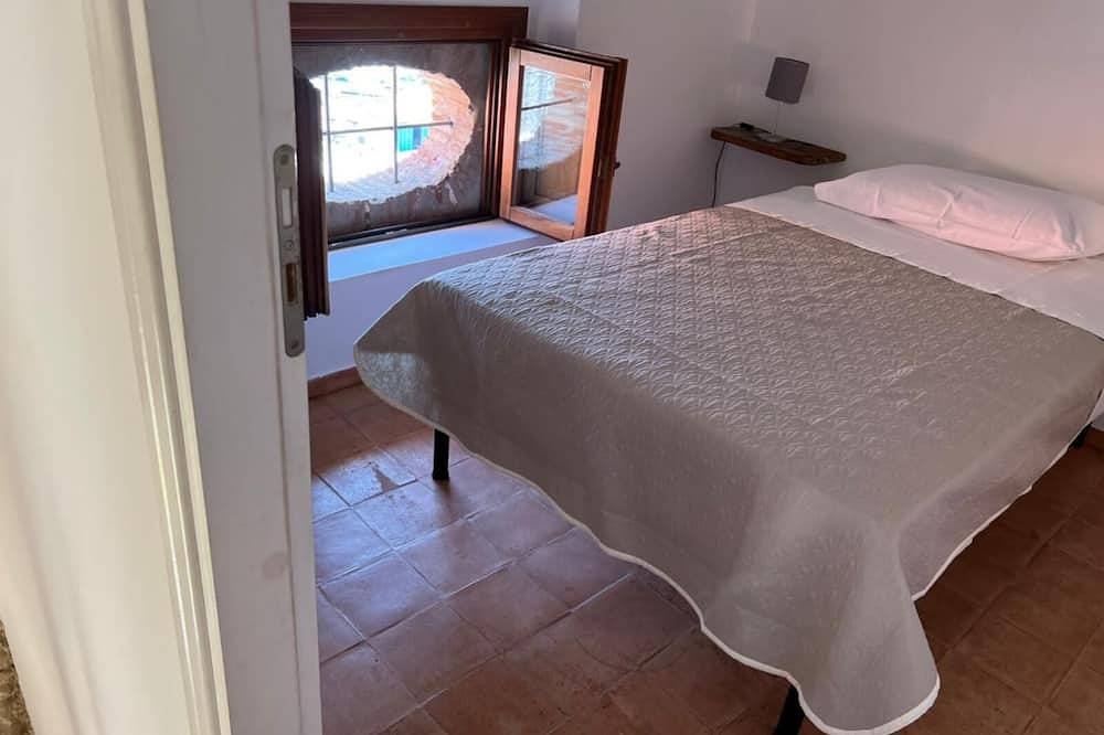 Entire apartment, Three Bedroom Apartment in Tropea, Vibo Valentia Province