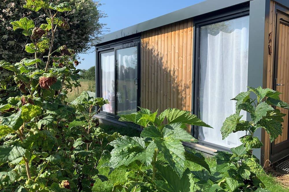 Cosy Studio with a field view in Ringwood, Hampshire