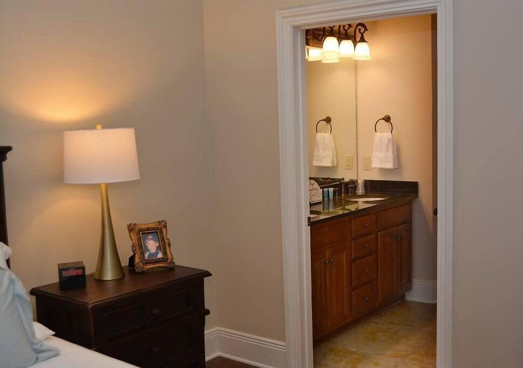 Ganze Wohnung, Downtown Auburn 2Br/2.5Ba Condo across from campus in Auburn (AL), Alabama