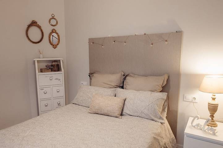 Ganze Wohnung, Duplex in der Gran Via, Garage und WIFI in Logroño, La Rioja Provinz