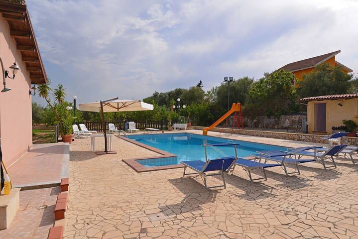 Villa Eureka in Solarino, Siracusa e dintorni