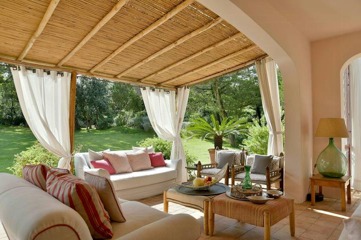 Casa vacanza per 12 persone, con Terrazza e Giardino a Marina di Bibbona