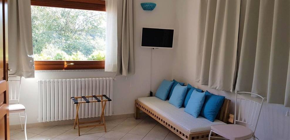 Chambre d’hôte pour 2 personnes, avec terrasse ainsi que jardin et vue à Nuoro - 4