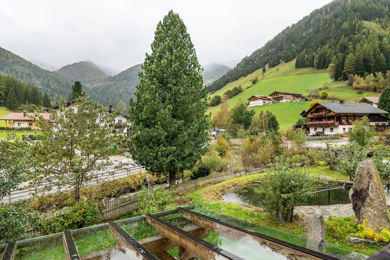 Zimmer 'Naturidyll Mitterbach 9' mit Bergblick, Gemeinschaftsgarten und Wi-Fi in Weissenbach (Ahrntal), Ahrntal
