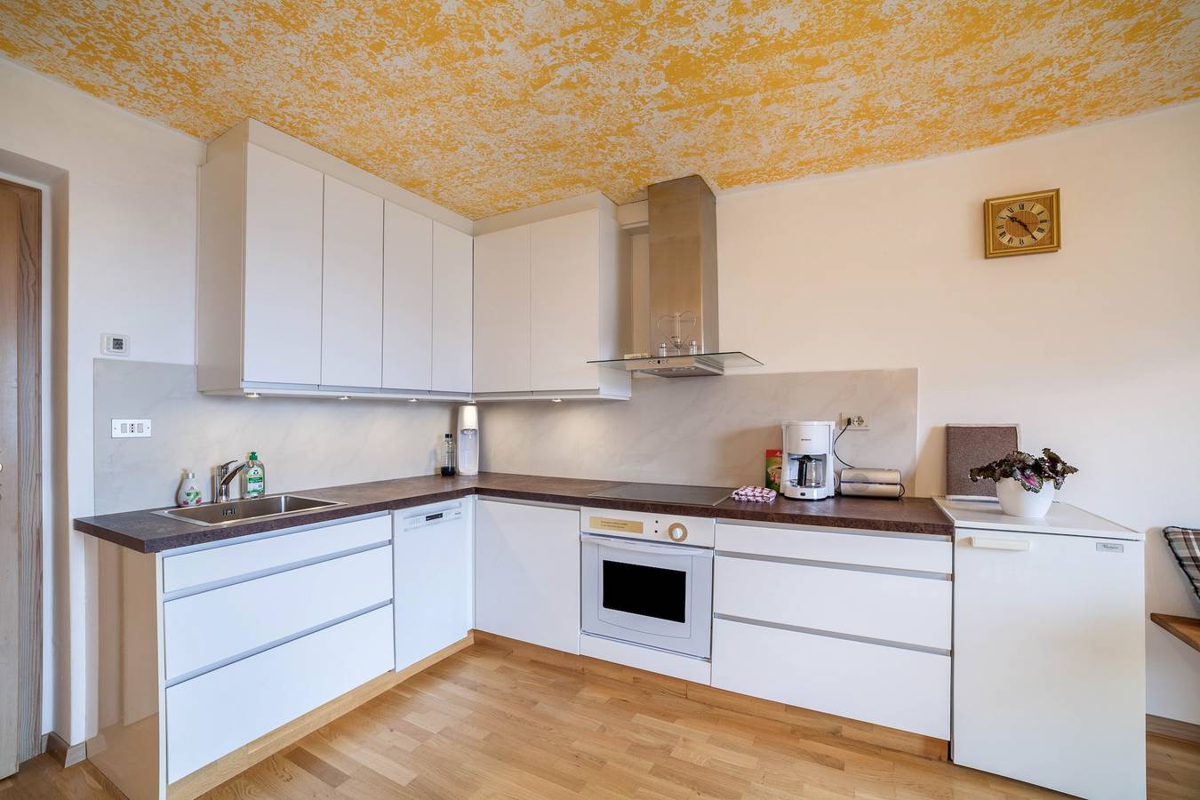 Ganze Wohnung, Ferienunterkunft "Oacherhof Ferienwohnung Hochwart" mit Wlan in Stubaier Alpen, St. Leonhard in Passeier