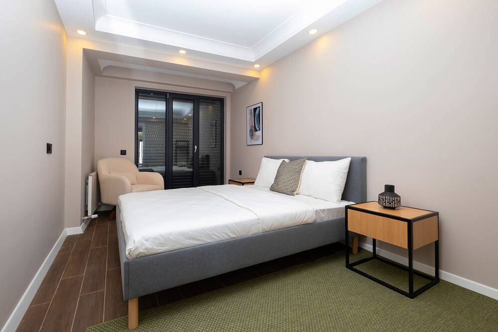 Ganze Wohnung, 2-bedroom apartment with Bosphorus view, Wifi and Ac in brilliant Istanbul in Beyoğlu, Istanbul
