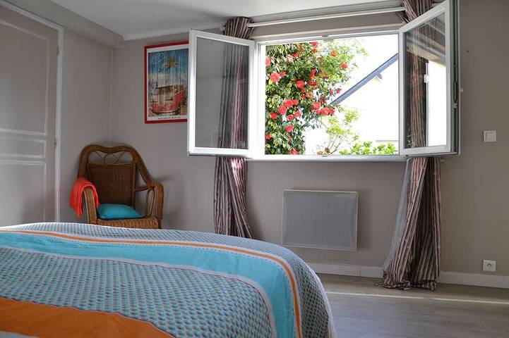 Gîte pour 4 personnes, avec terrasse et jardin dans Plage Saint-Laurent - 2