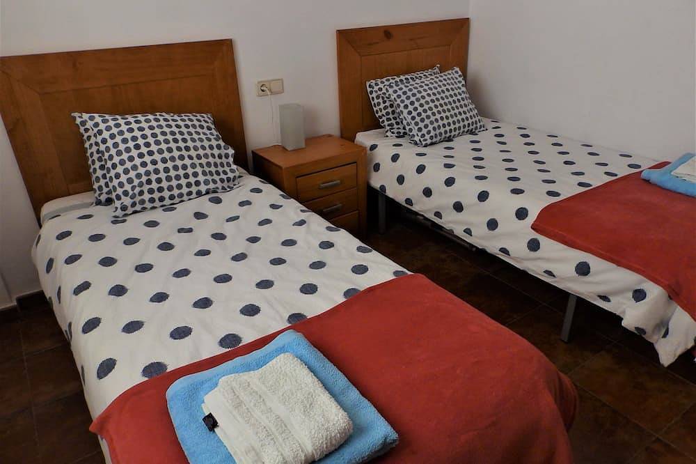 Mh06 - Lovely 2 Bed 2 Bath Villa, Sea views, Mojon Hills, Isla Plana in Cartagena, Costa Cálida
