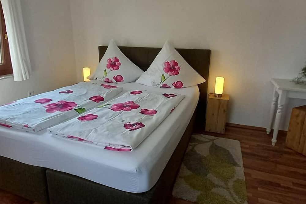 Ganze Wohnung, Ferienhof Höhensonne - Urlaub mit Hund - Ferienwohnung 1, 3 Schlafräume in Rathmannsdorf, Elbsandsteingebirge