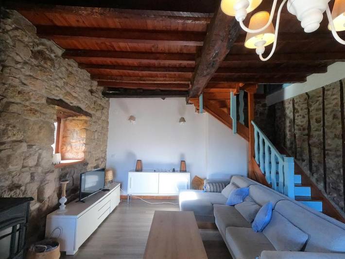 Casa rural para 5 personas, con Balcón y Terraza además de Jardín y Vistas en Arriondas - 4