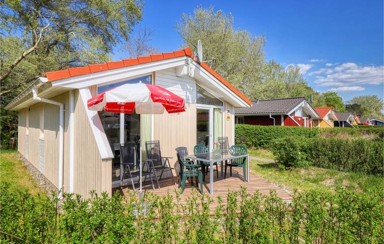 Ferienhaus für 4 Personen, mit Sauna und Terrasse in der Lübecker Bucht
