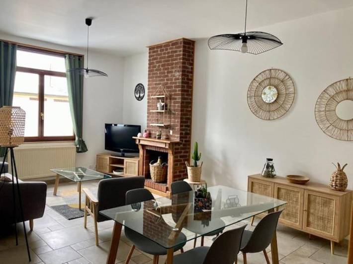 Gîte pour 4 personnes, avec terrasse et jardin dans Saleux