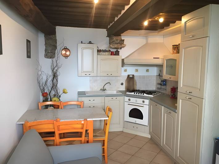 Apartament wakacyjny dla 4 osób, z ogród w Riwiera Włoska